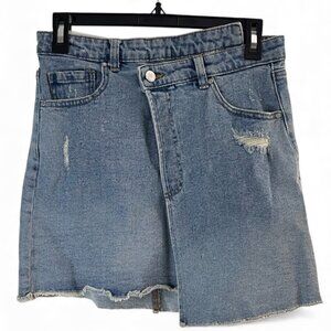 Tinseltown Distressed Denim Mini Skirt With Frayed Hem & Pockets Vintage Look
